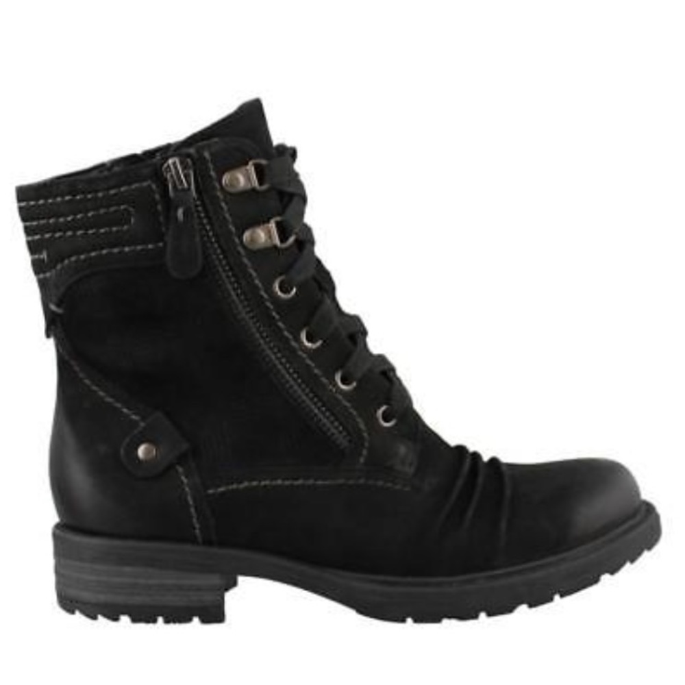Earth Origins Leather Lace Up Boot w/ Plaid Detail